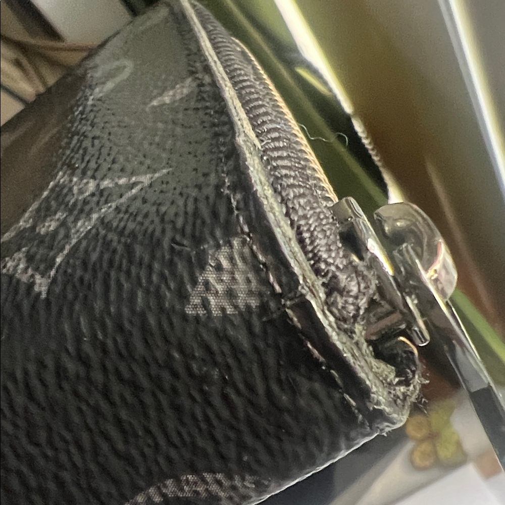 Louis Vuitton Black Monogram Zipper Wallet - Picture 8 of 10